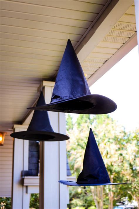 How to Make Your Floating Witch Decoration Look Realistic